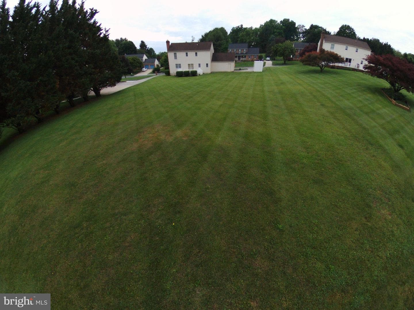 1802 Hamlet Place S photo 16