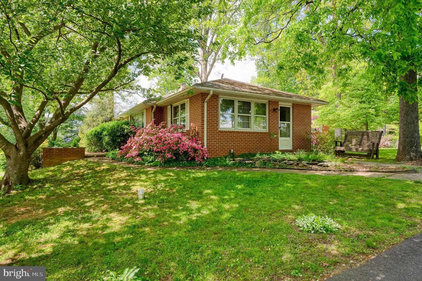 2911 Nelson Lane photo 3