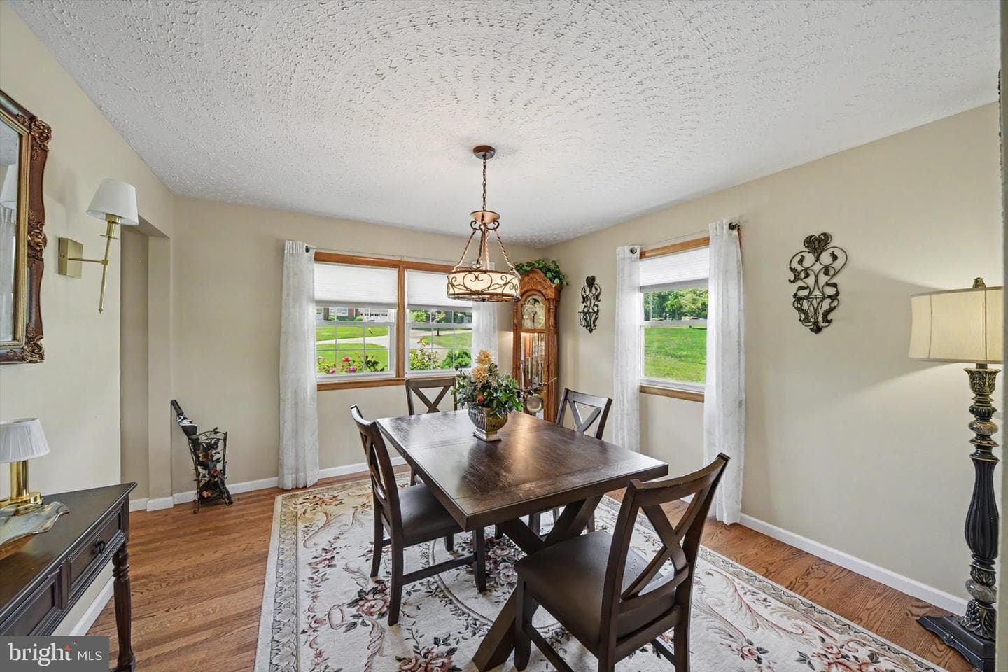 406 Plumtree Rd photo 15