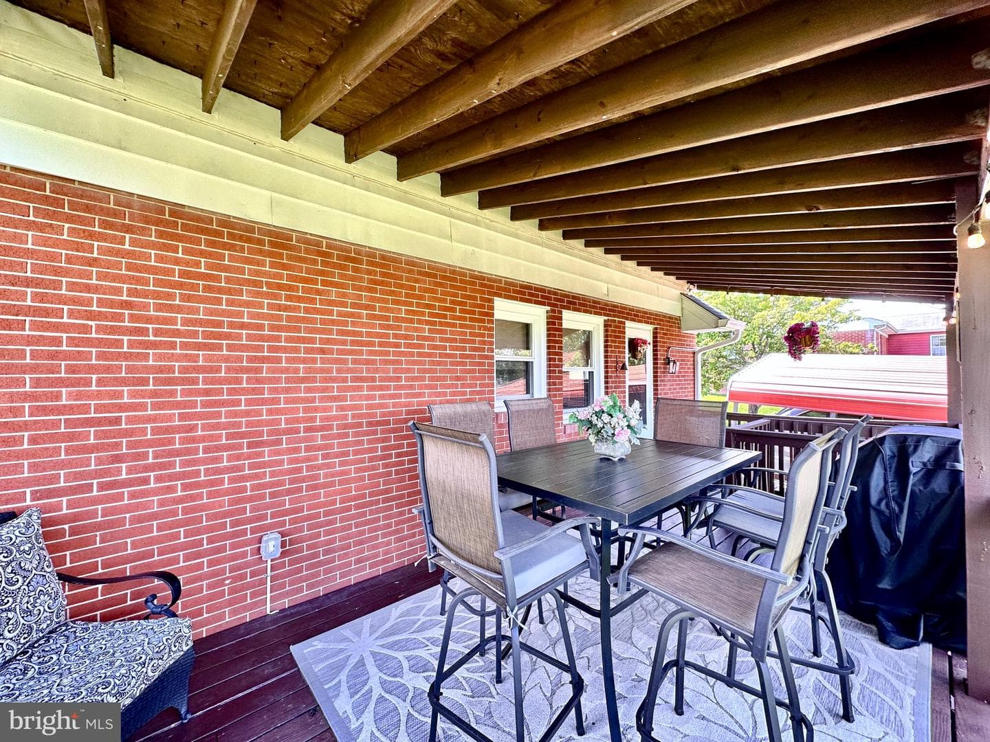 406 Plumtree Rd photo 25