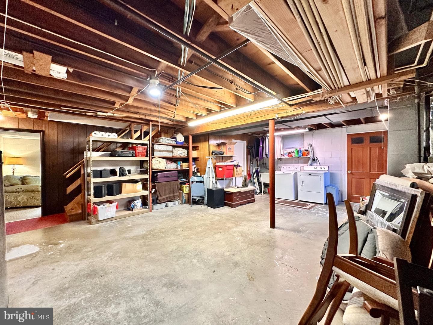 406 Plumtree Rd photo 49
