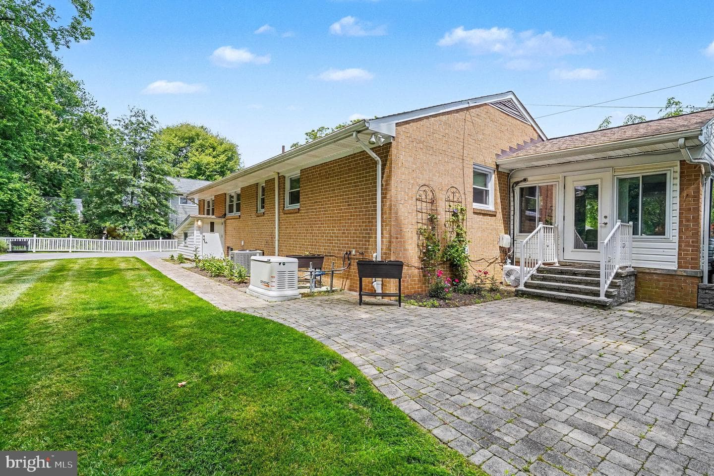 102 Graceford Drive photo 36