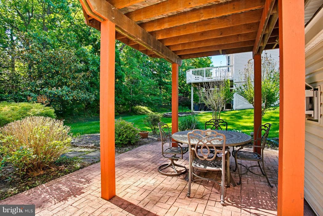 229 Rachel Circle photo 32