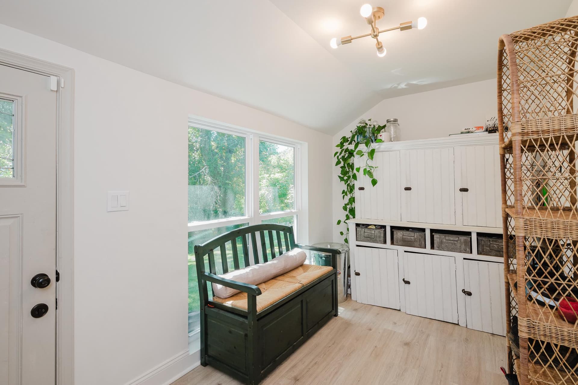 3248 Charles Street photo 32