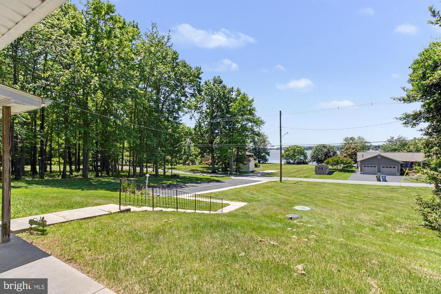 1915 Park Beach Drive photo 29