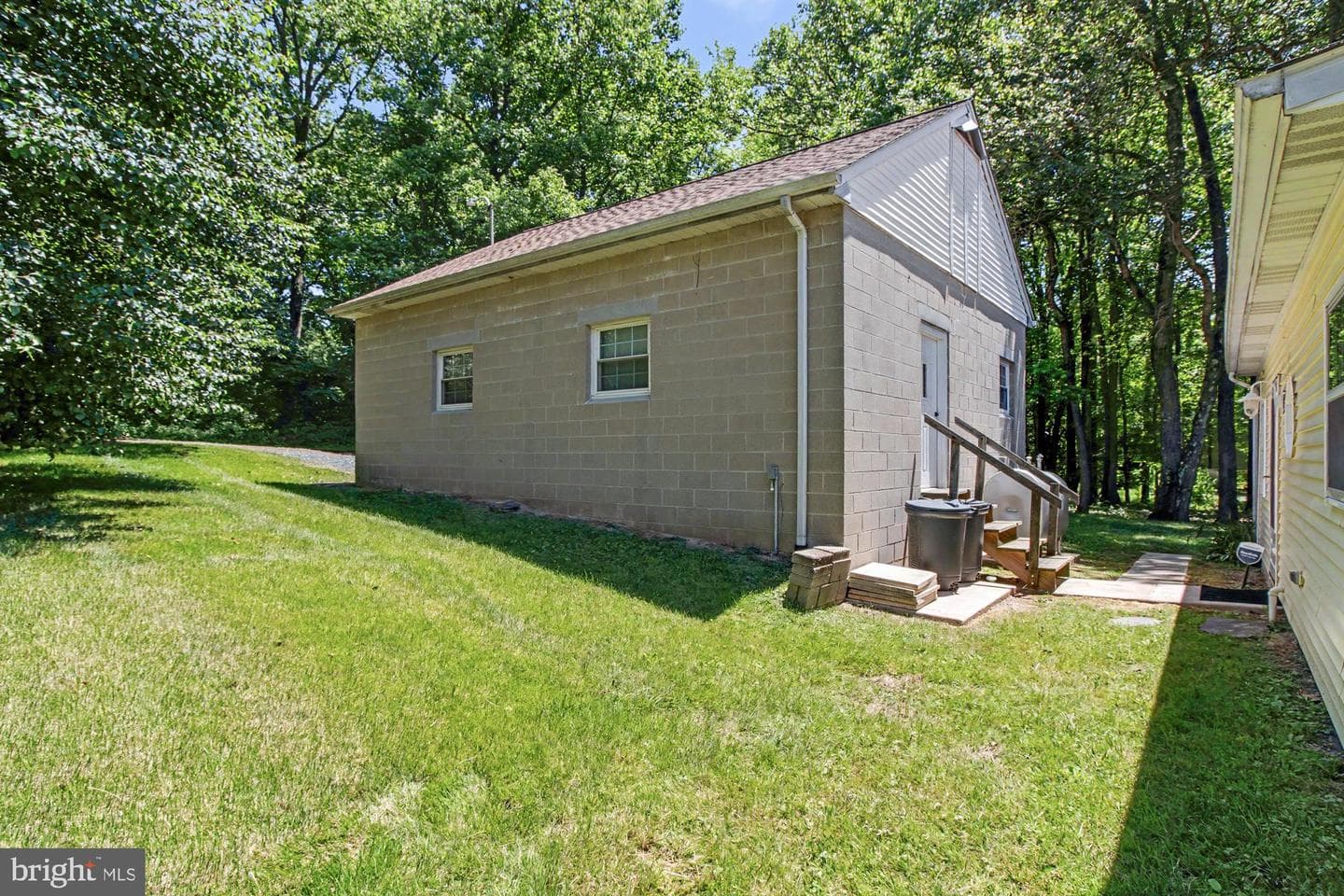 1915 Park Beach Drive photo 36