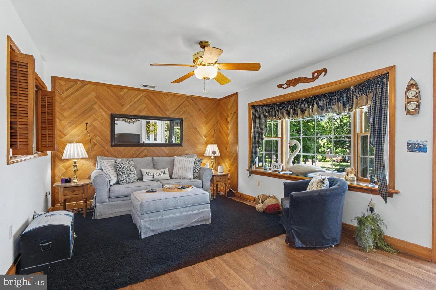 1915 Park Beach Drive photo 5
