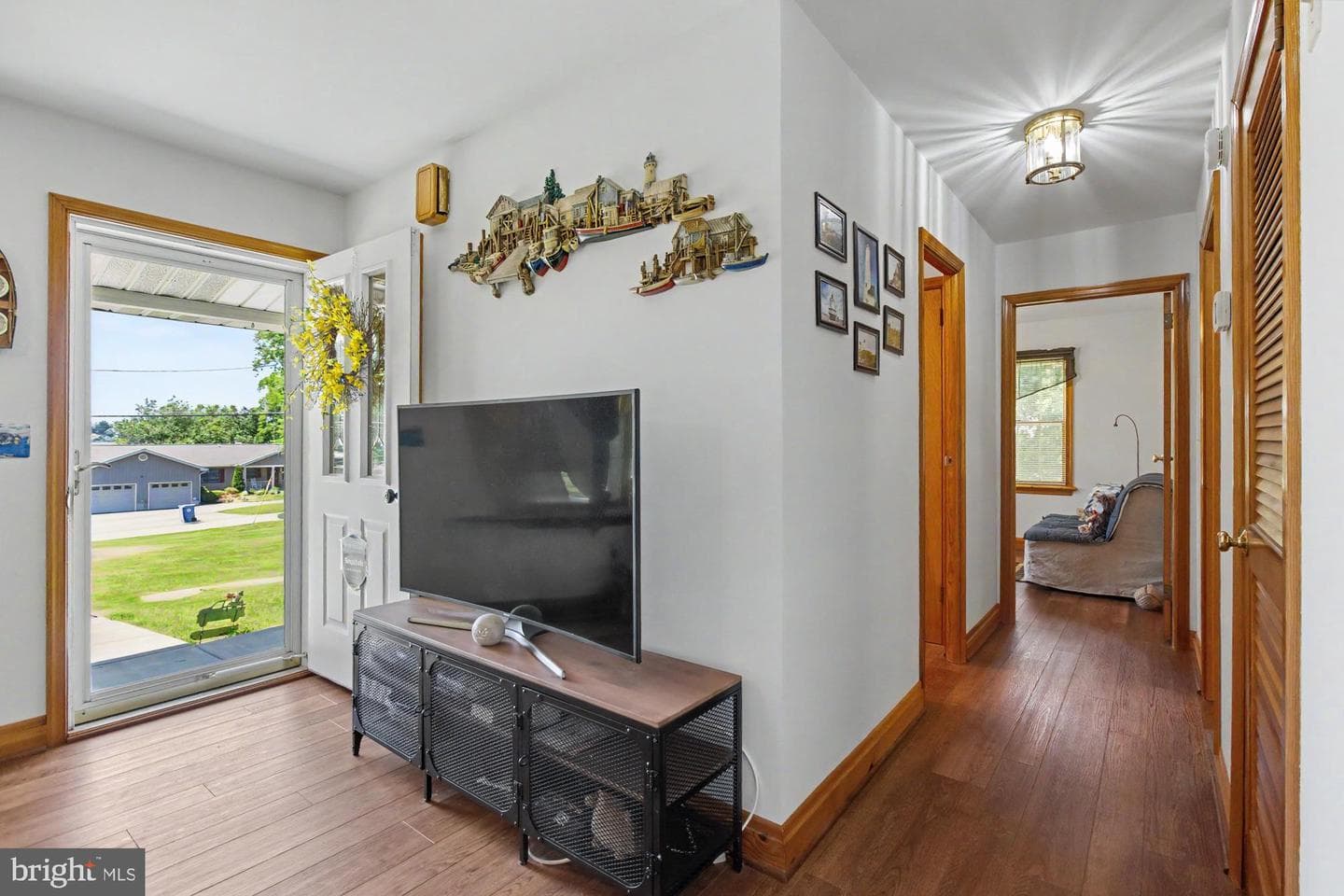 1915 Park Beach Drive photo 8