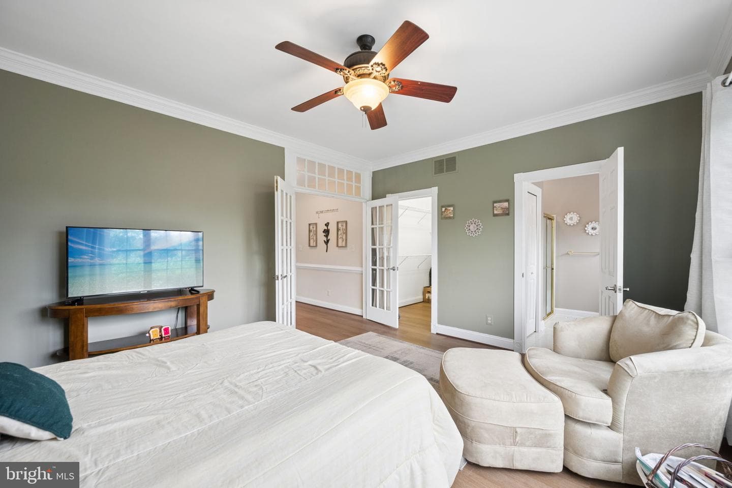 813 Saint Ann Drive photo 62