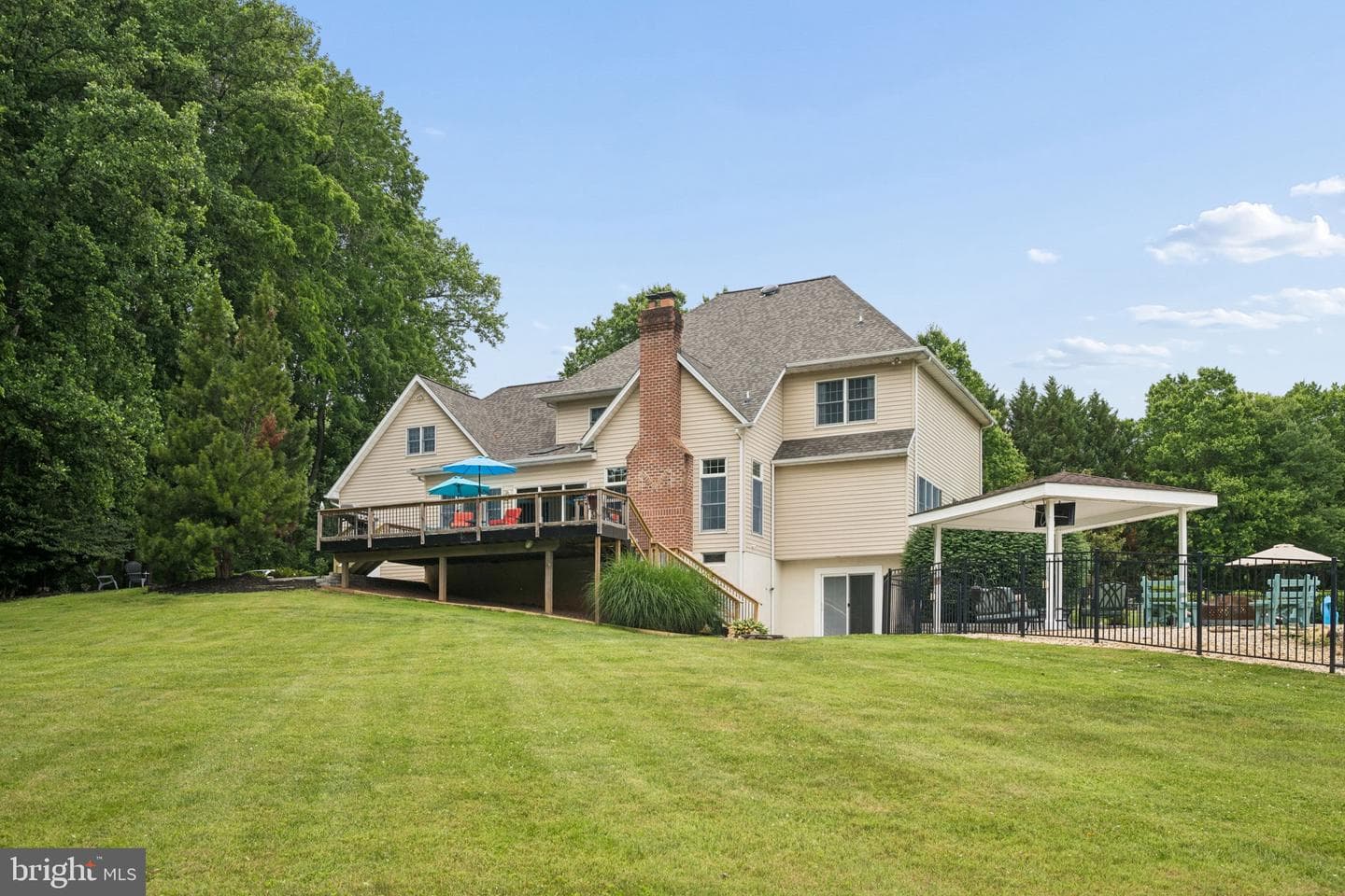 813 Saint Ann Drive photo 80