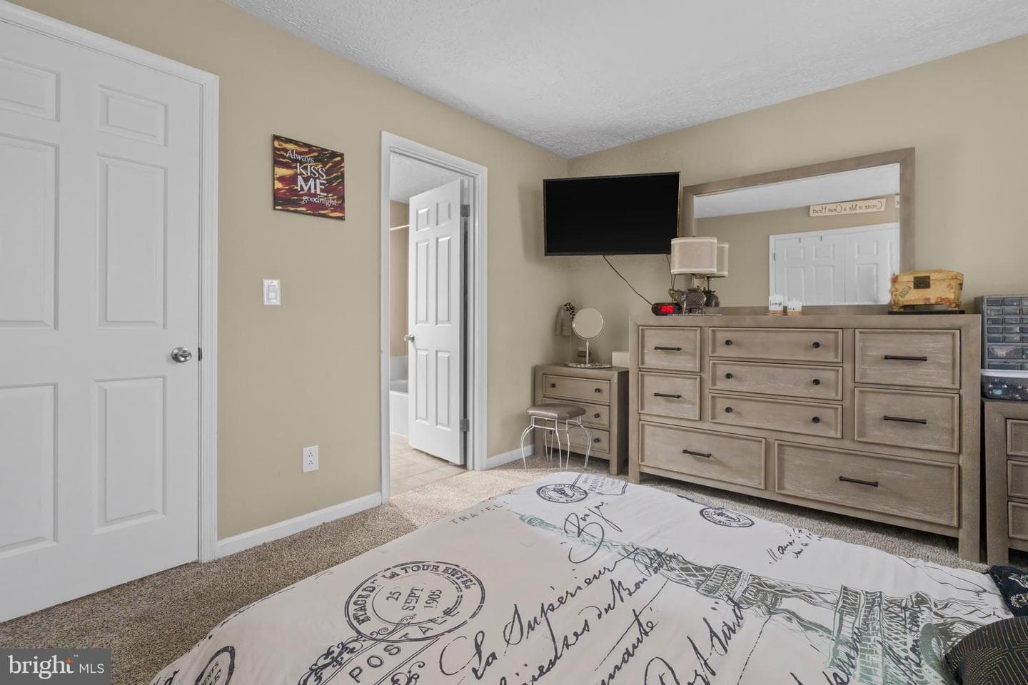 2332 Darby Court photo 14