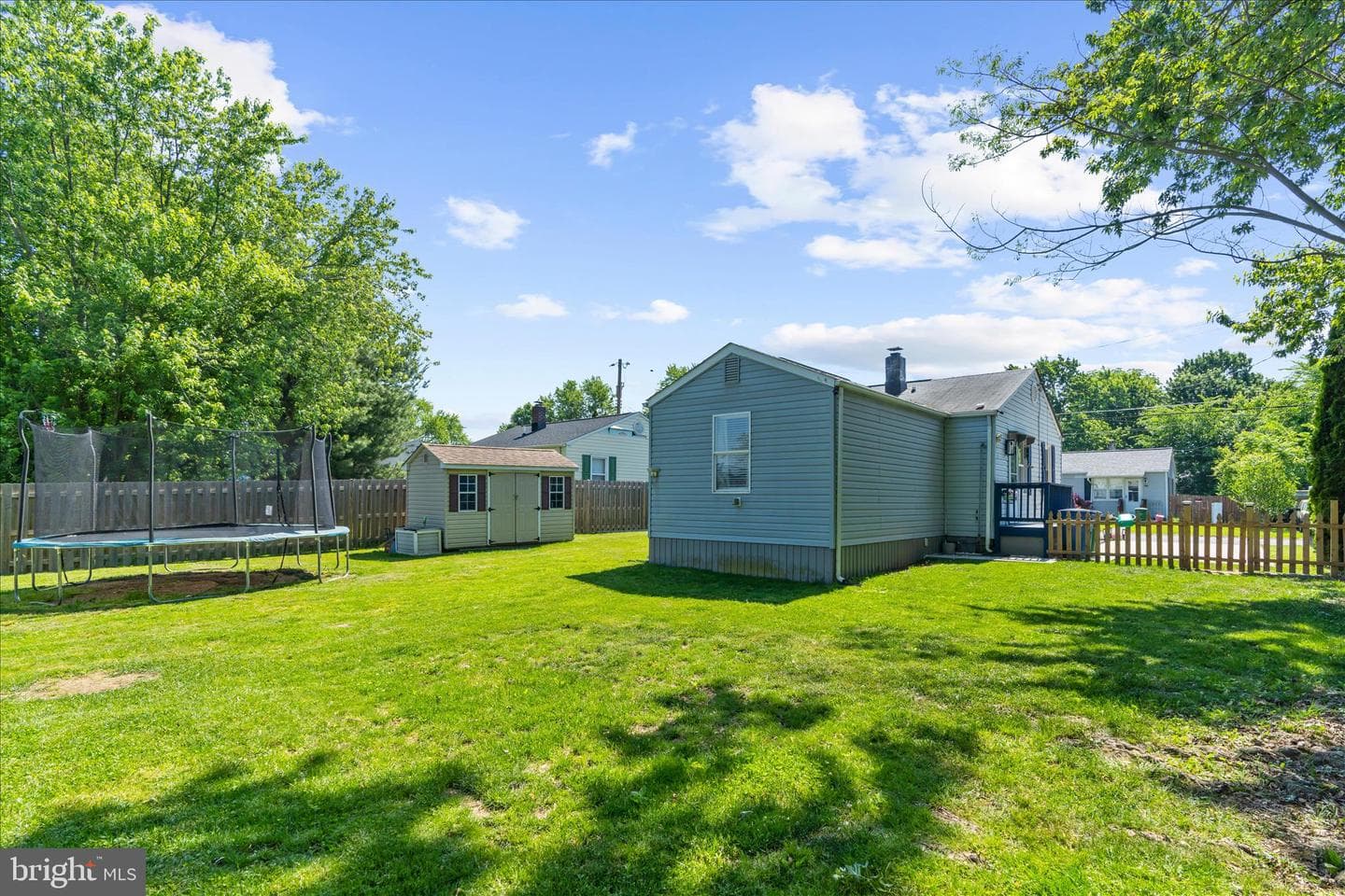 59 Swan Street photo 24