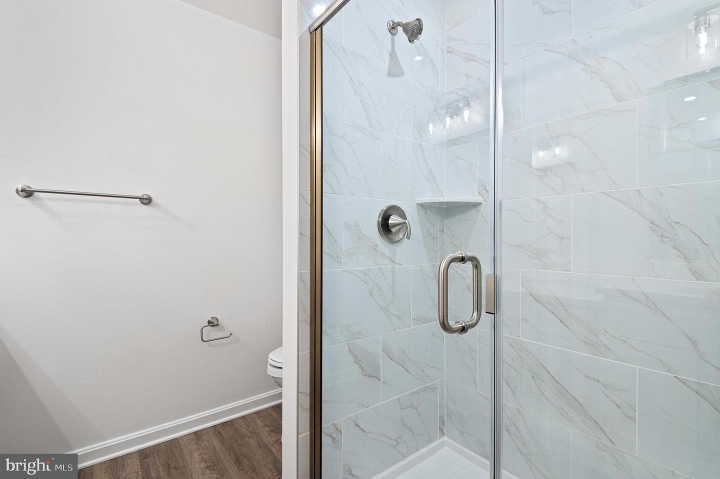 754 Bur Oak Court photo 18
