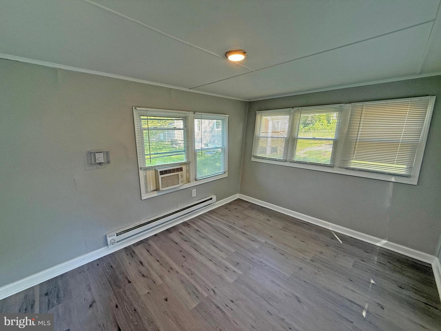 1535 Mitchell Lane photo 29