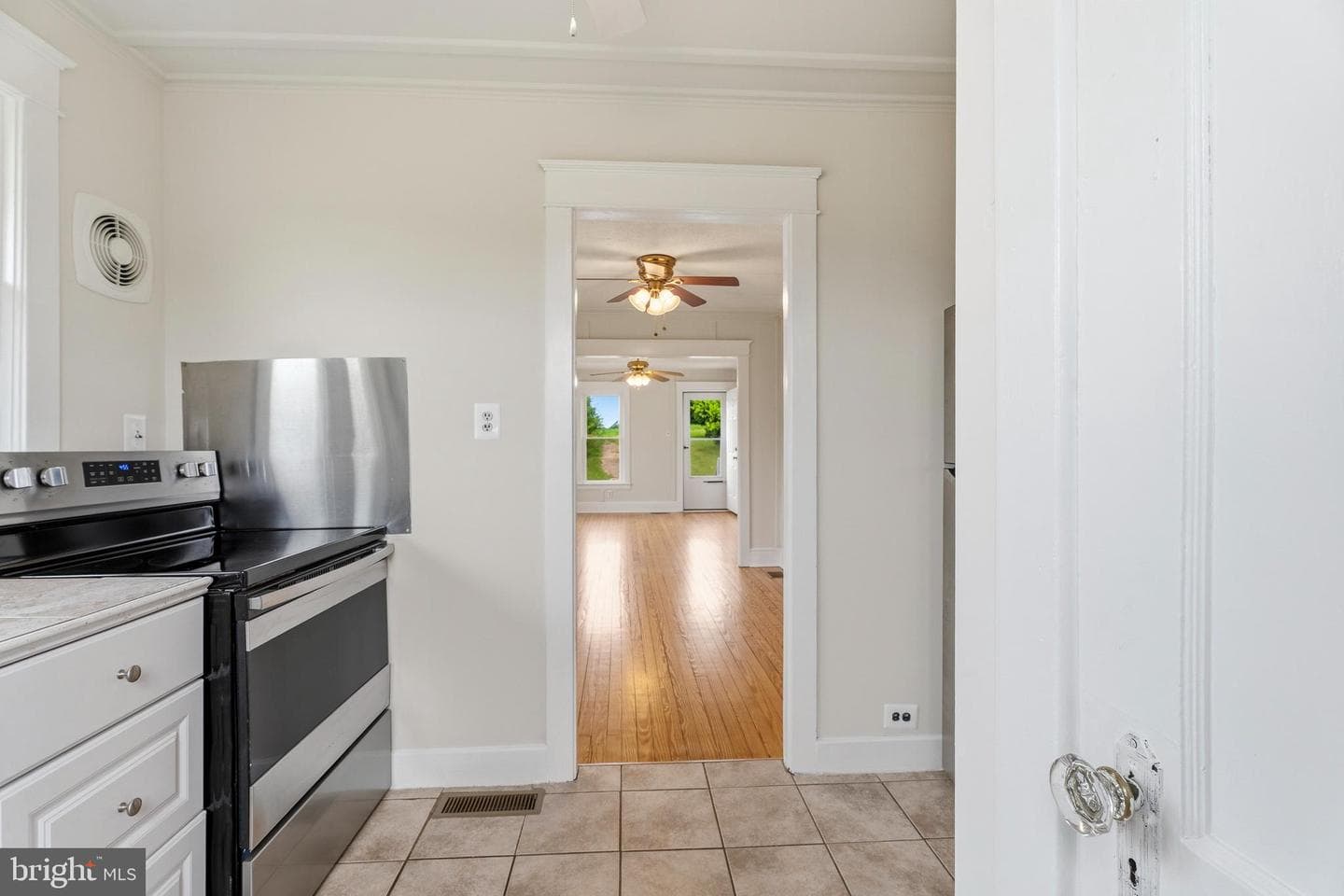 5241 Norrisville Road photo 17