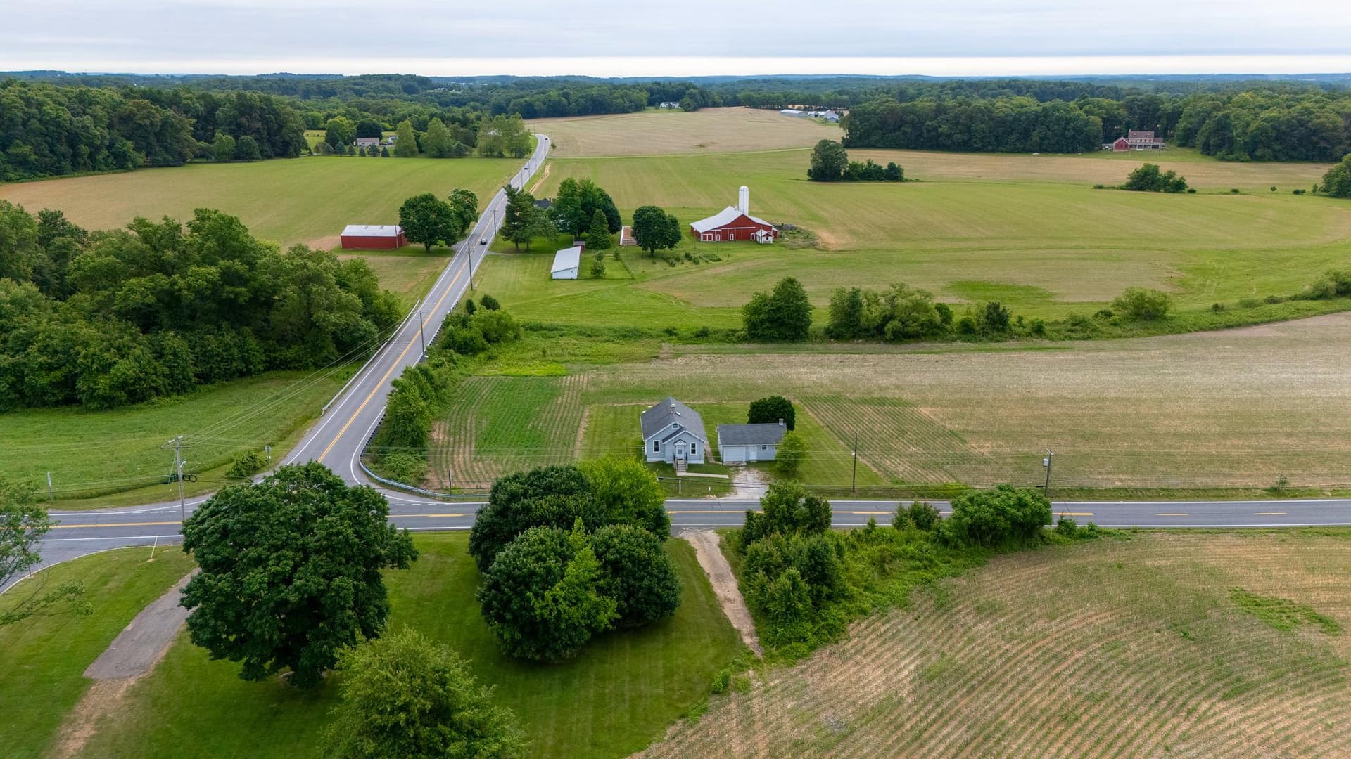 5241 Norrisville Road photo 2
