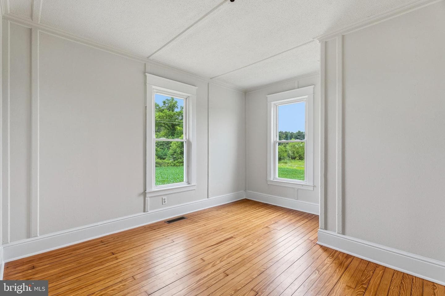 5241 Norrisville Road photo 20