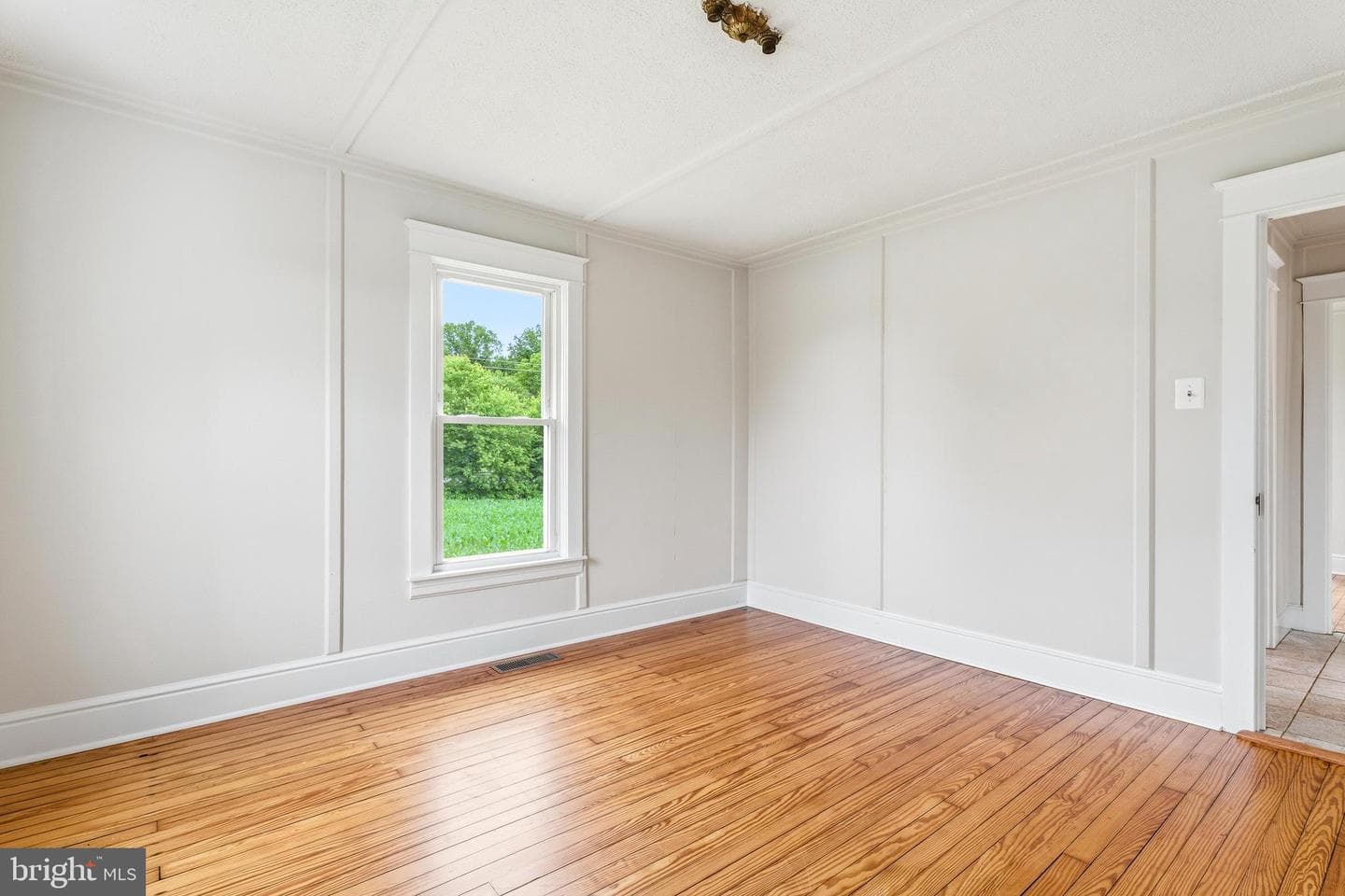 5241 Norrisville Road photo 27