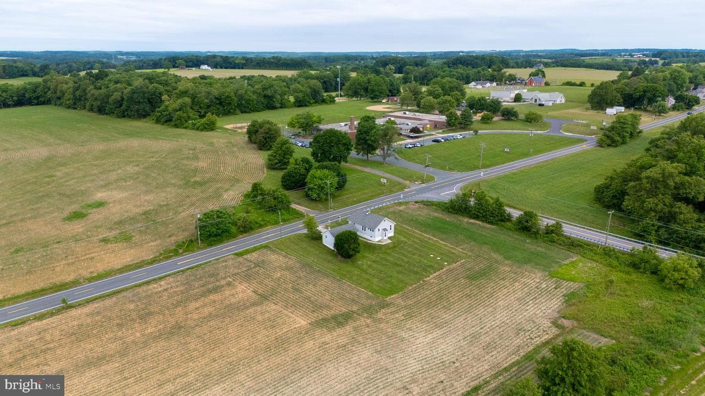 5241 Norrisville Road photo 37