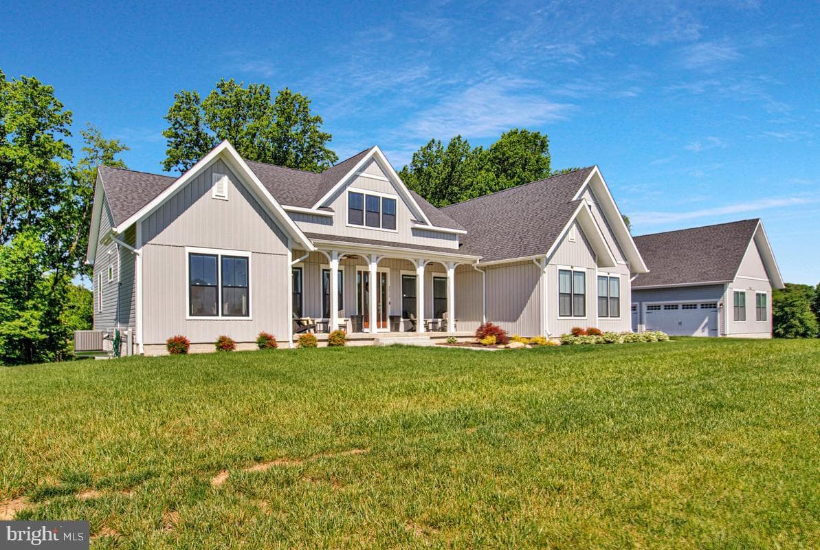2412 Scotlon Court, Forest Hill