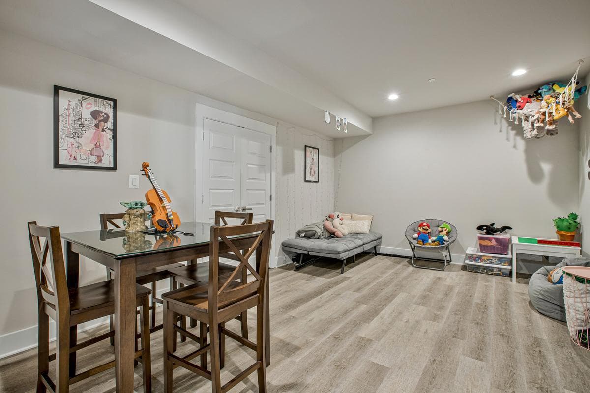 2412 Scotlon Court photo 56