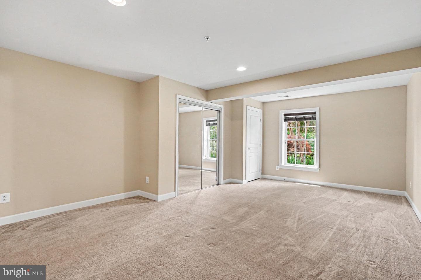 714 Monarchos Drive photo 64