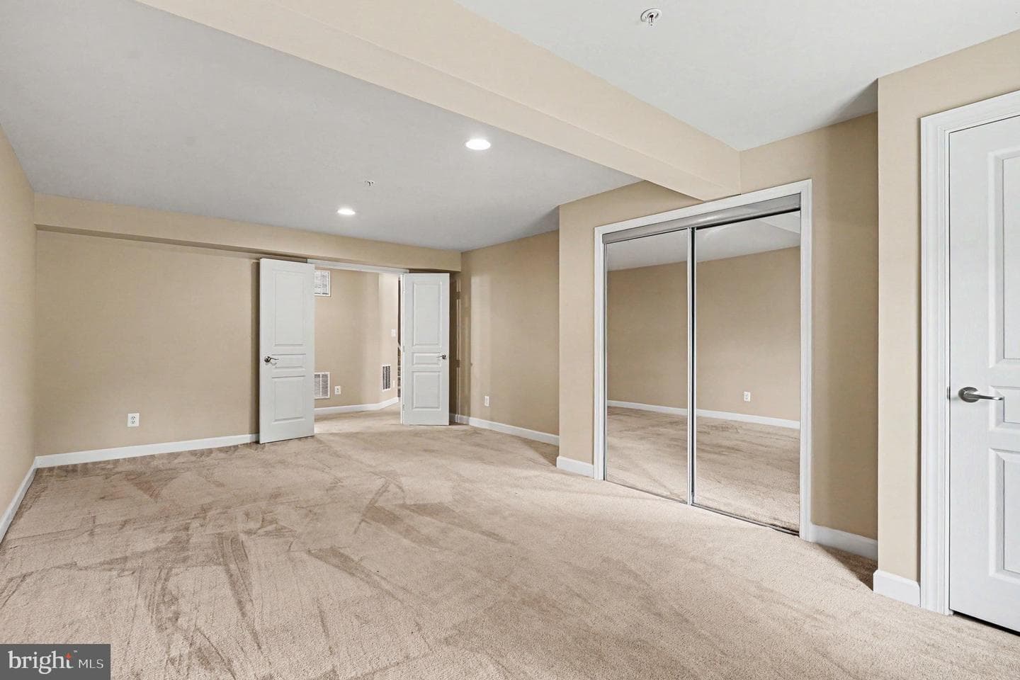 714 Monarchos Drive photo 66