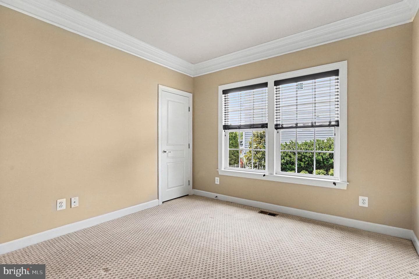 714 Monarchos Drive photo 68
