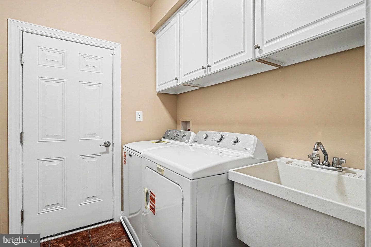 714 Monarchos Drive photo 76
