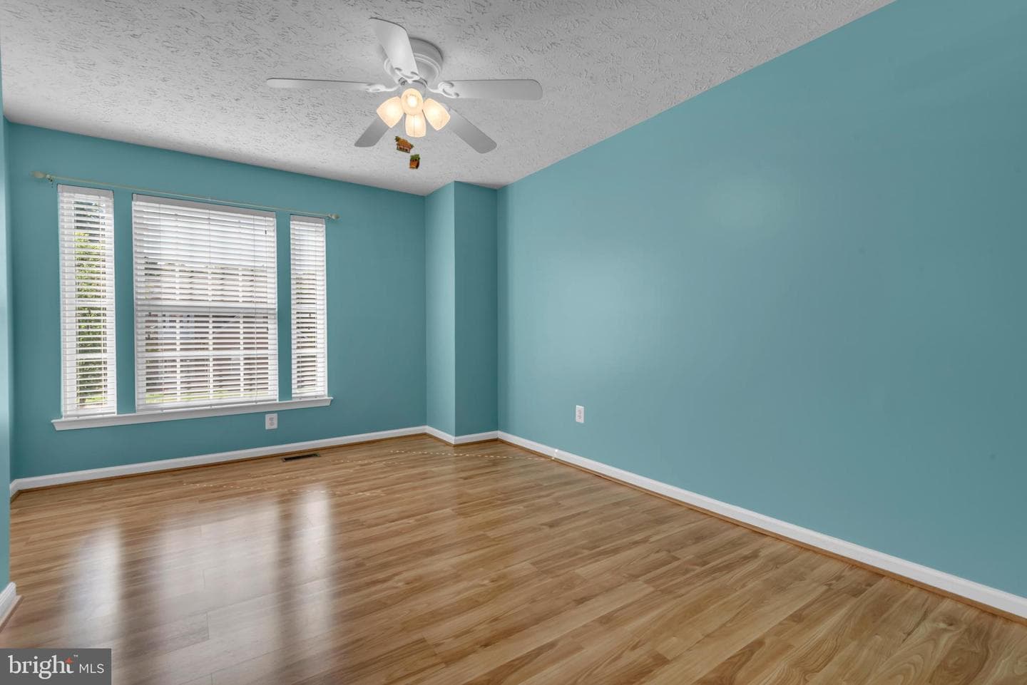 300 Ahern Drive photo 25