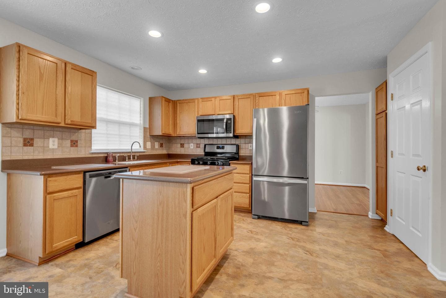 300 Ahern Drive photo 7