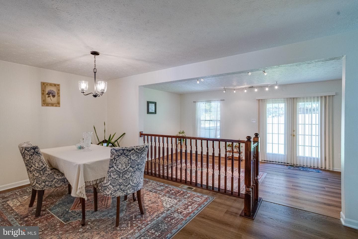 1826 Chester Way photo 13