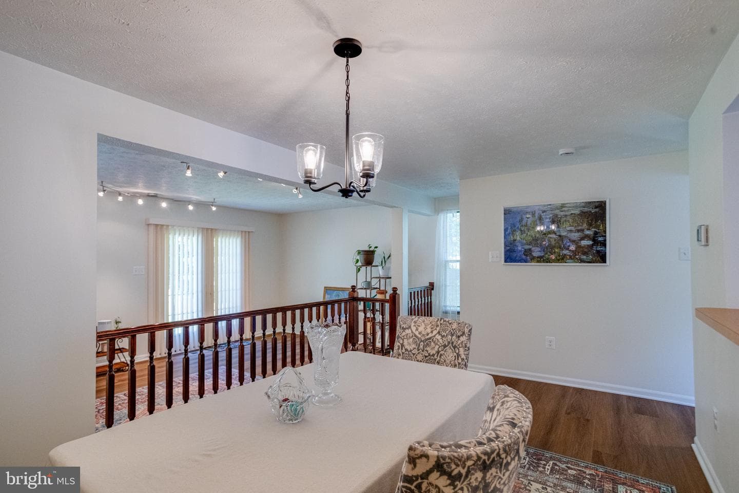 1826 Chester Way photo 17
