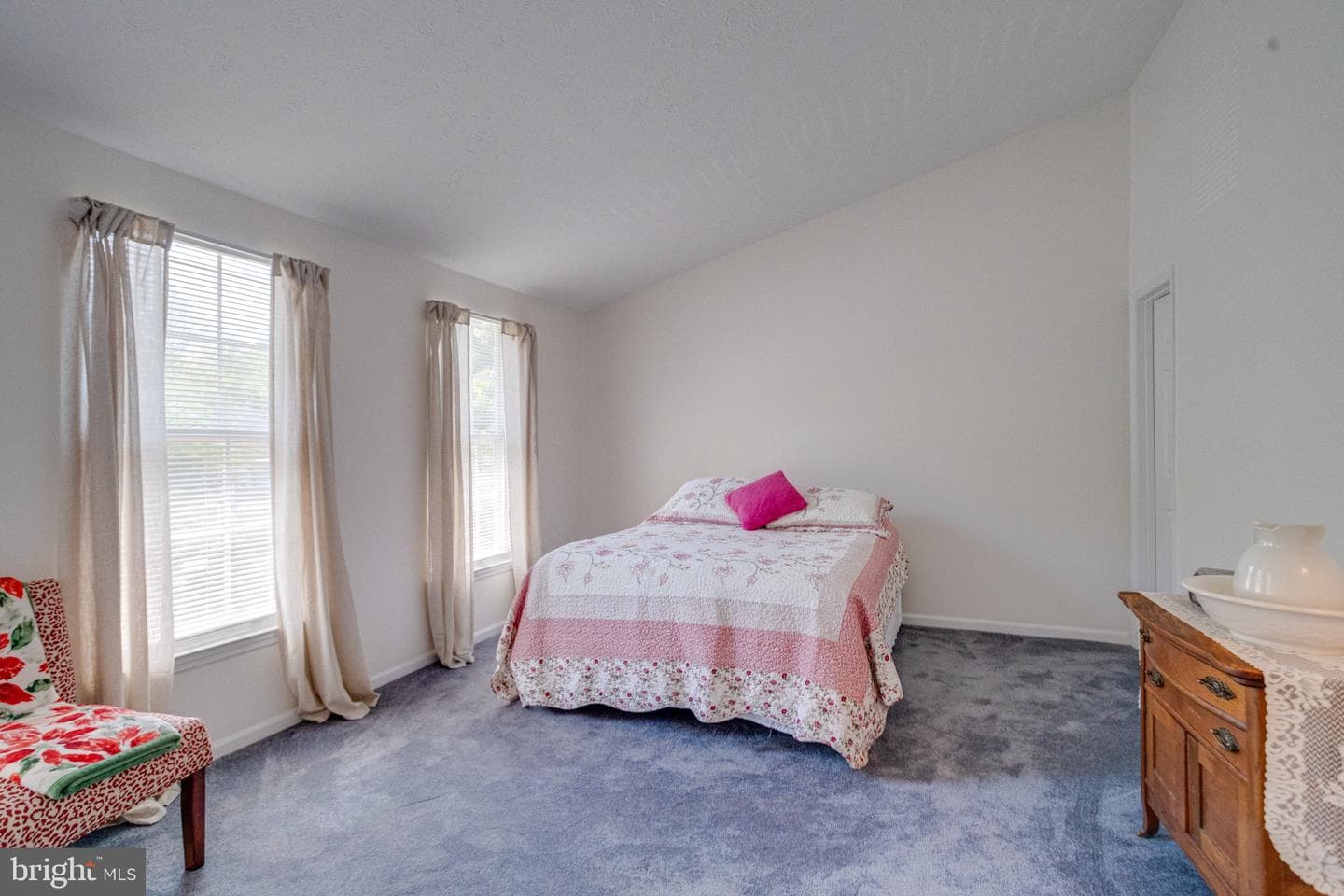 1826 Chester Way photo 26