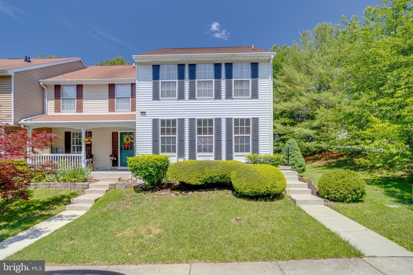 1826 Chester Way photo 3