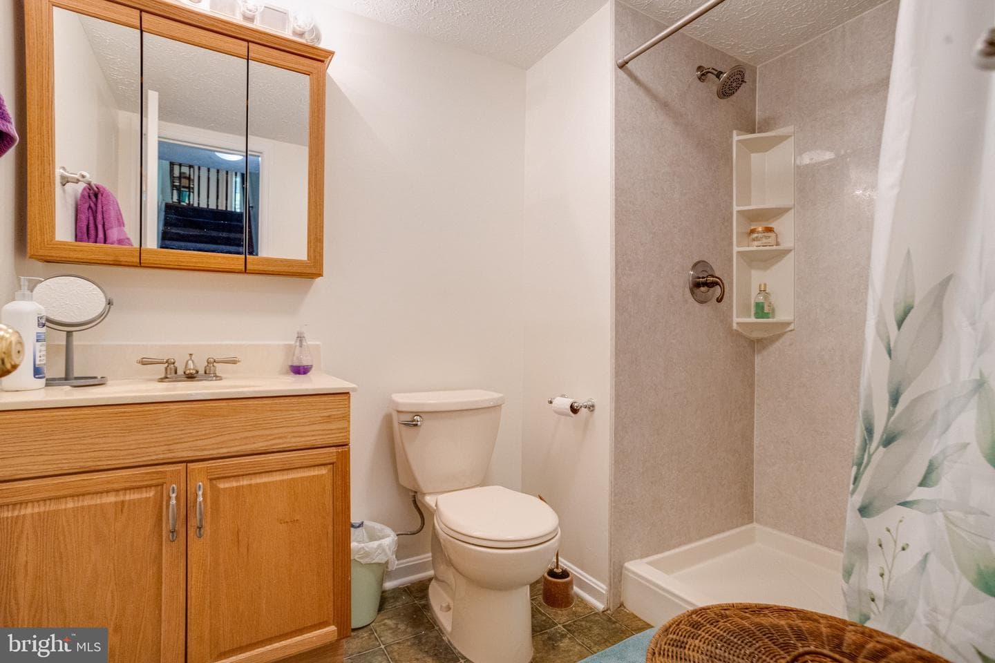 1826 Chester Way photo 47