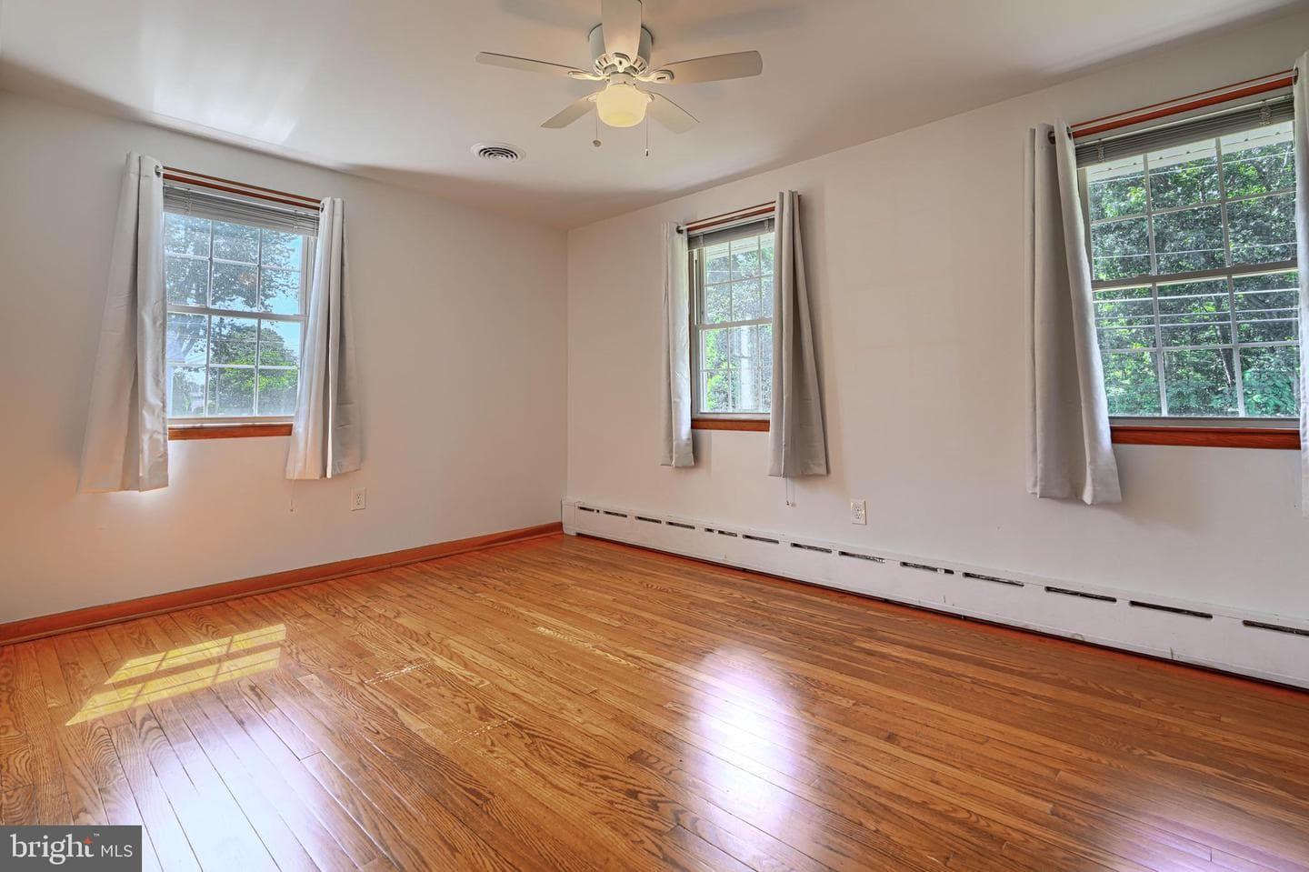 1009 Trimble Road photo 20