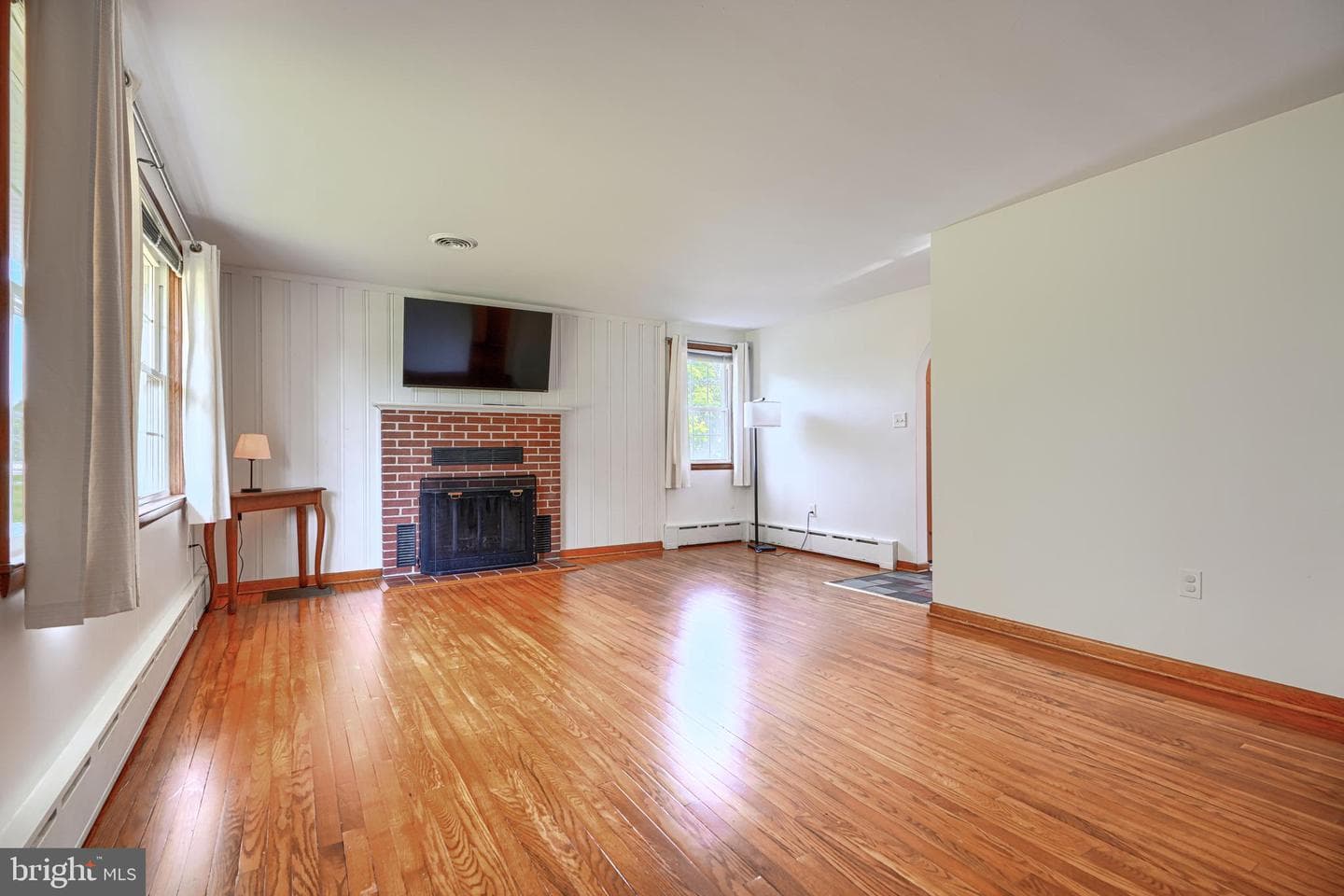 1009 Trimble Road photo 5