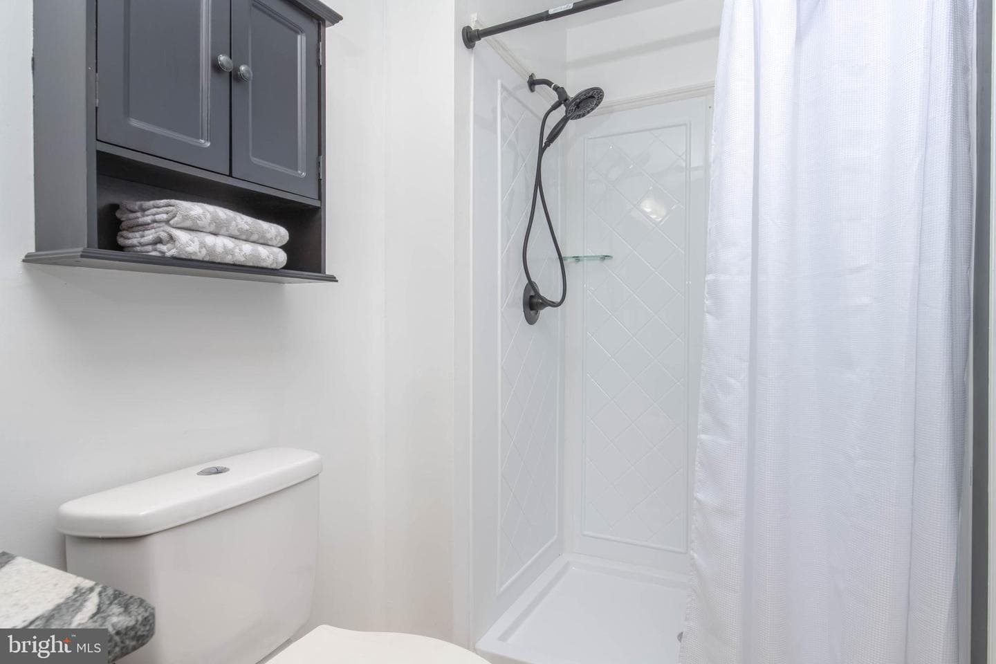 224 Ellerslie Court photo 17