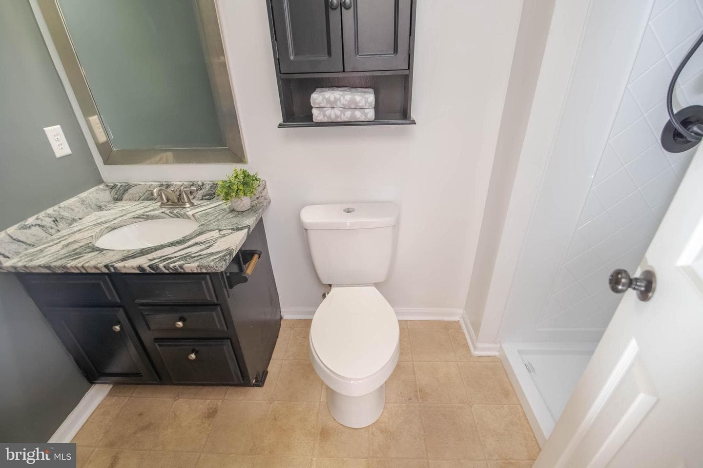 224 Ellerslie Court photo 18