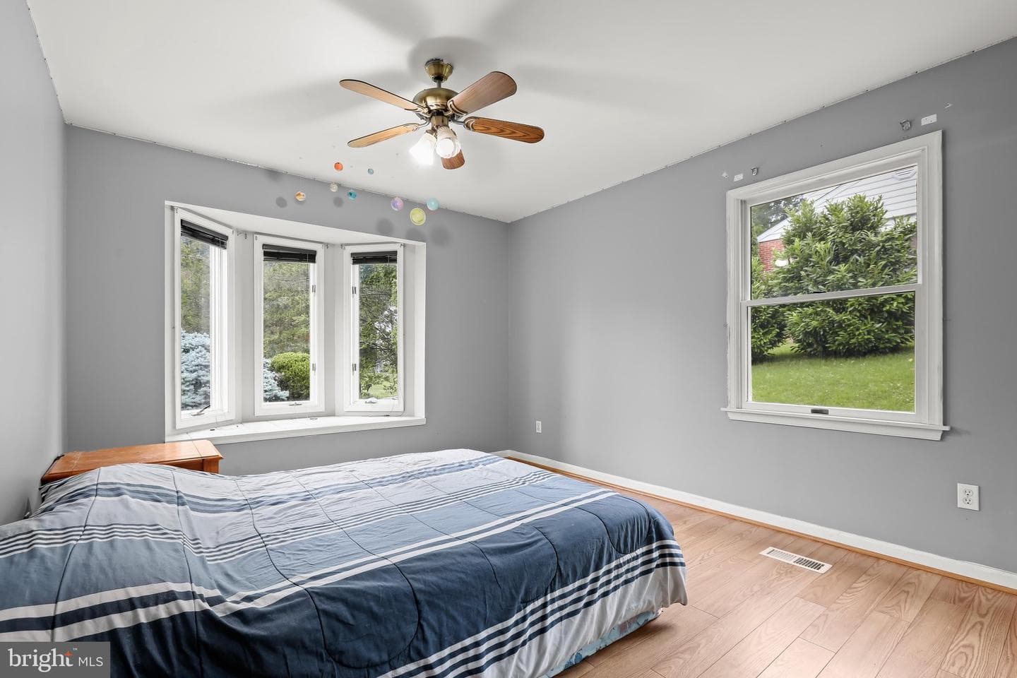 1421 Saratoga Dr photo 30