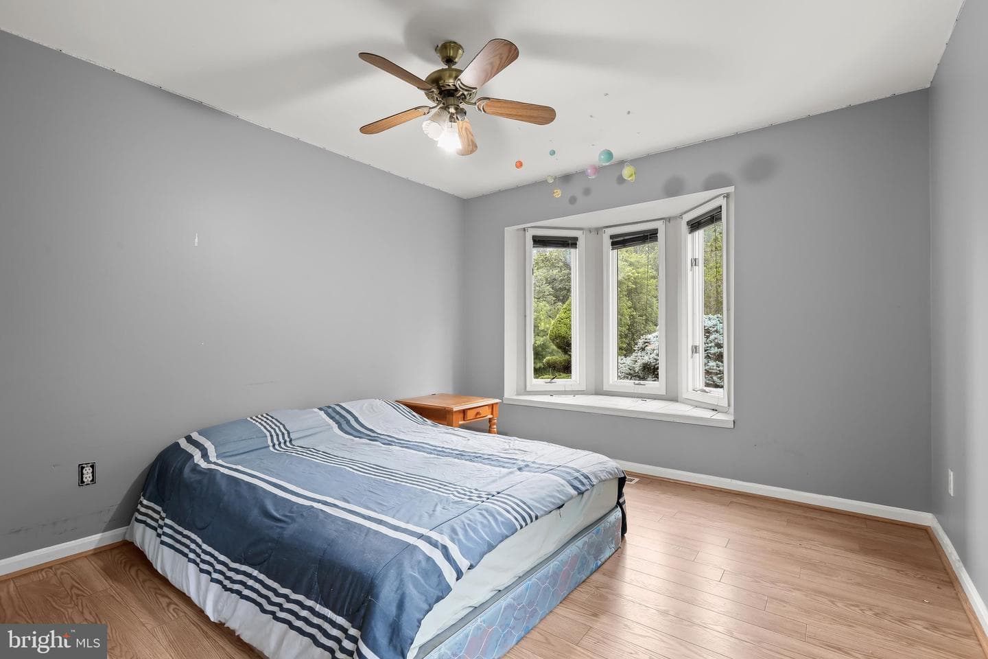 1421 Saratoga Dr photo 31