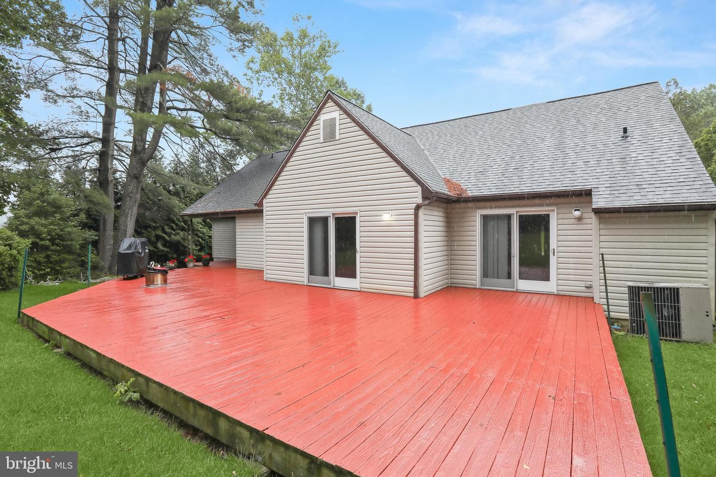 1421 Saratoga Dr photo 40
