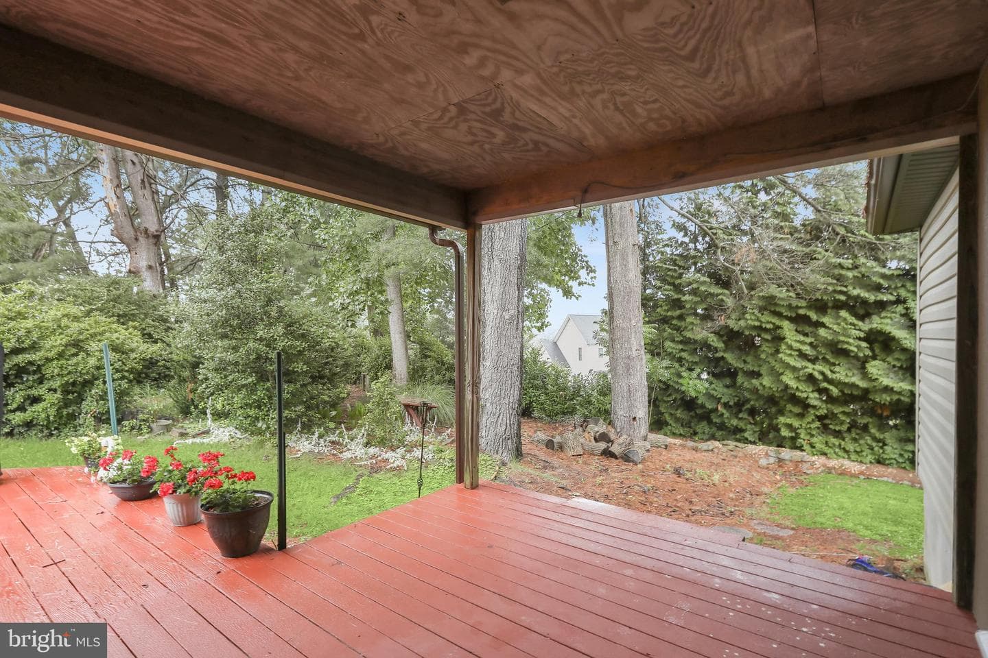 1421 Saratoga Dr photo 42