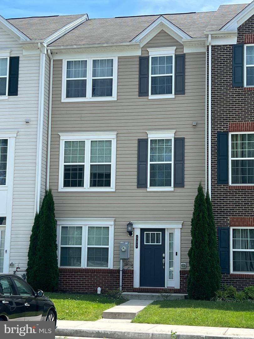 507 Heathland Trail photo 1