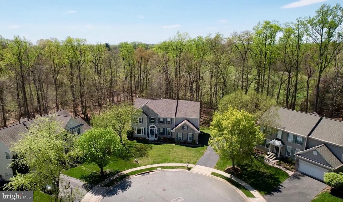 1504 Oakville Court photo 45
