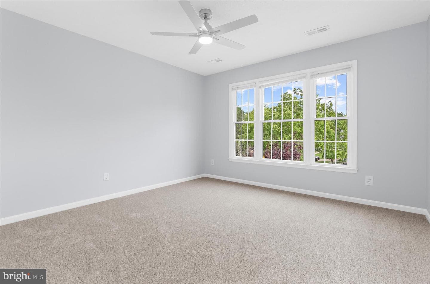 3216 Holly Knoll Court photo 28