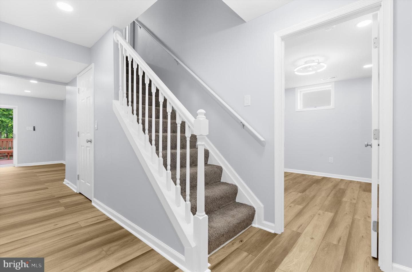 3216 Holly Knoll Court photo 31