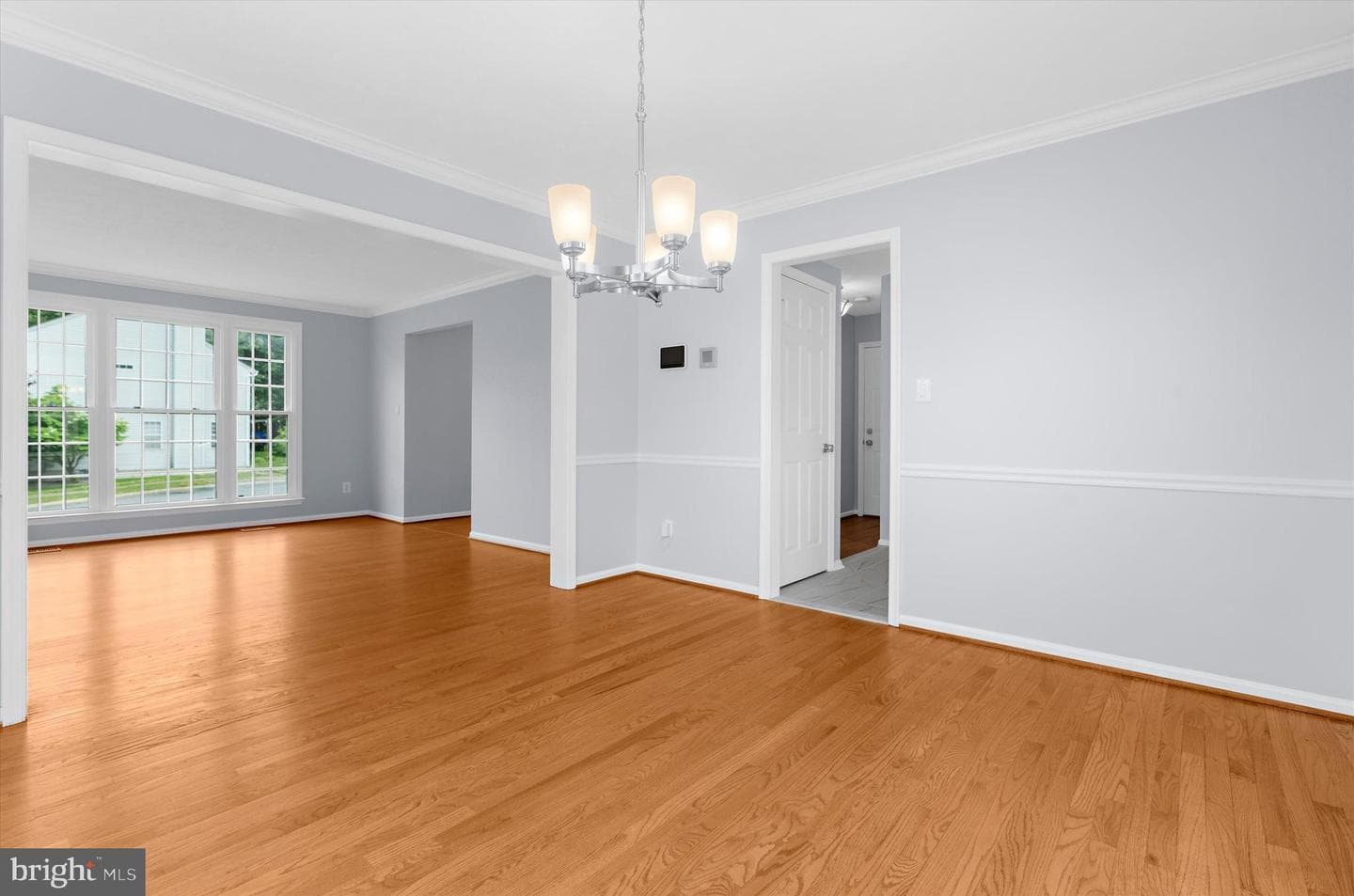 3216 Holly Knoll Court photo 7