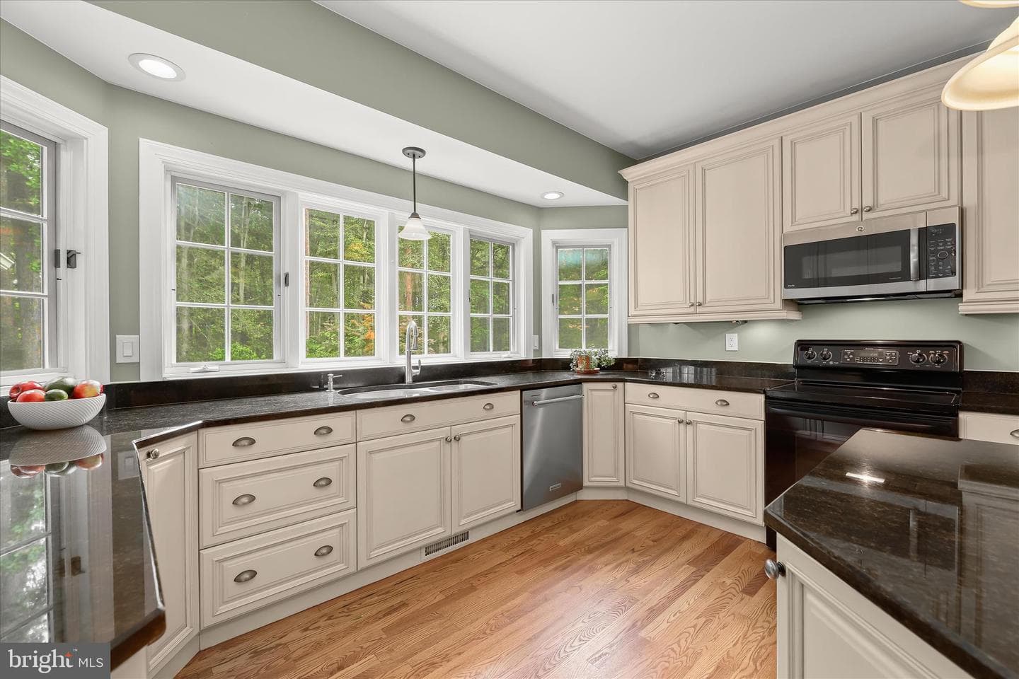 1109 E Wheel Road photo 44